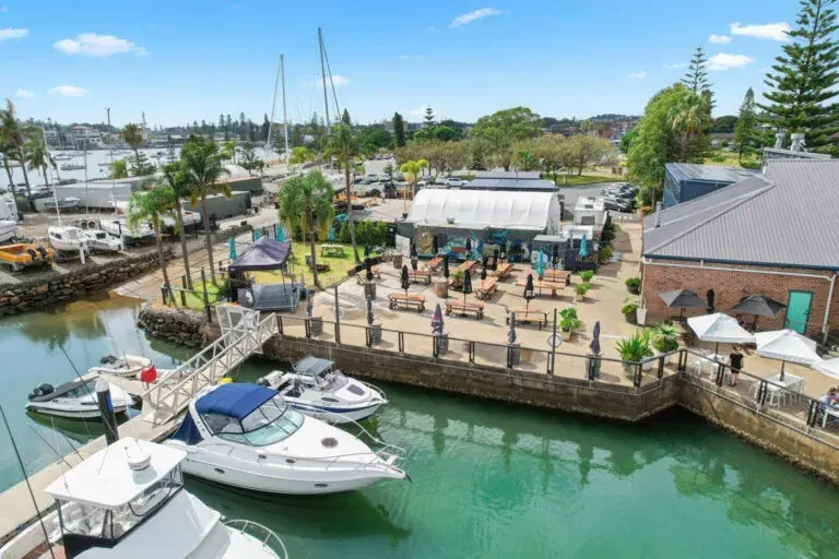 101 Berths up to 25M